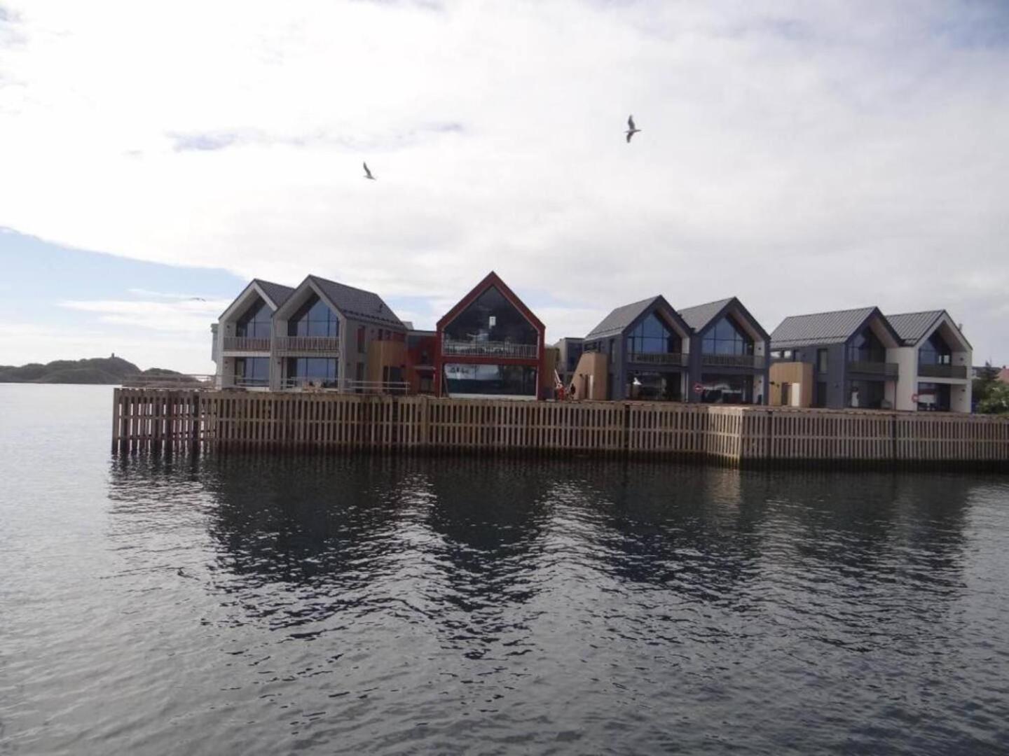 Rorbuleilighet 1J Henningsvaer Ngoại thất bức ảnh