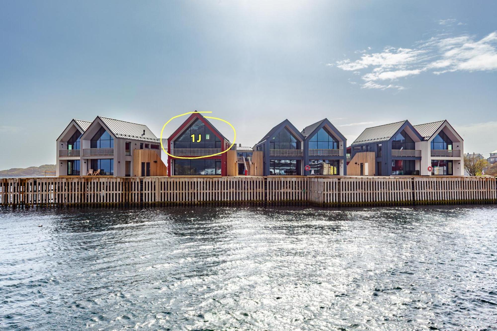 Rorbuleilighet 1J Henningsvaer Ngoại thất bức ảnh
