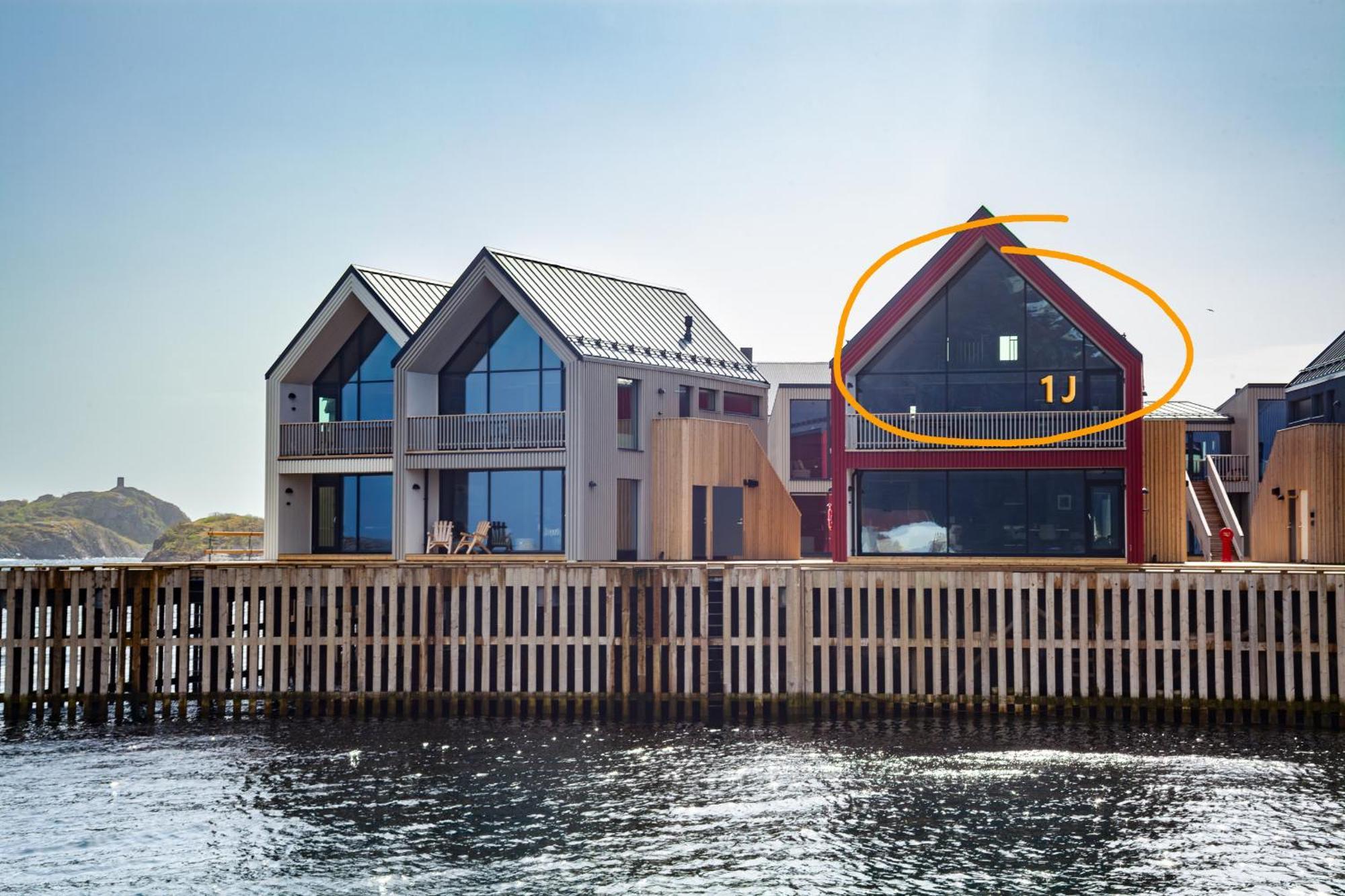 Rorbuleilighet 1J Henningsvaer Ngoại thất bức ảnh