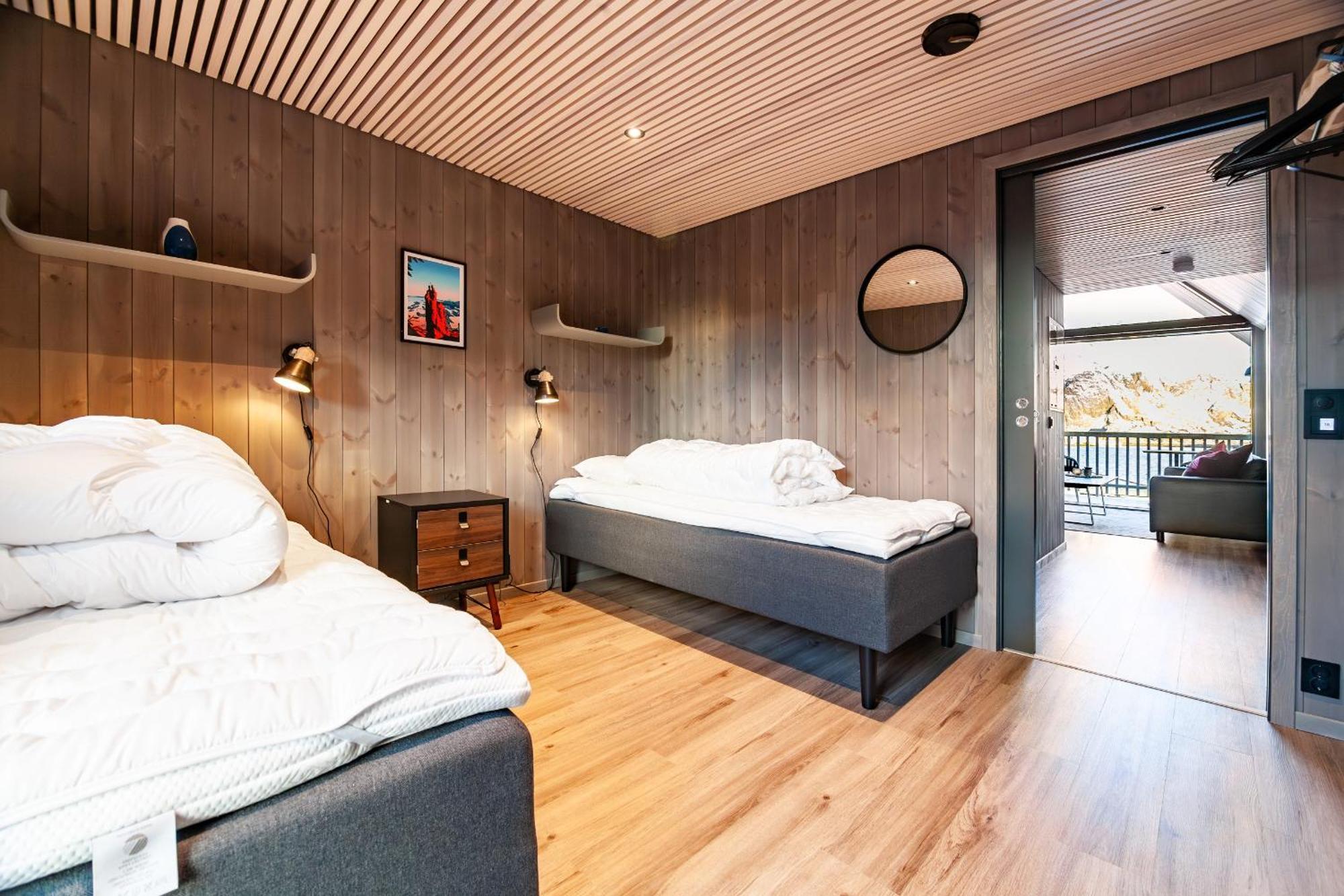 Rorbuleilighet 1J Henningsvaer Ngoại thất bức ảnh